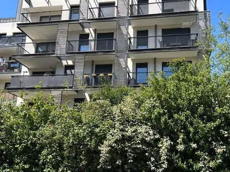 appartement 65 m2 3 pieces traversant montrerain 7 mn à pied du rer val d’europe