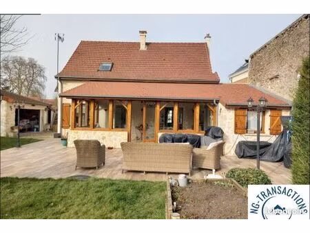 maison de ville de 140 m² au calme