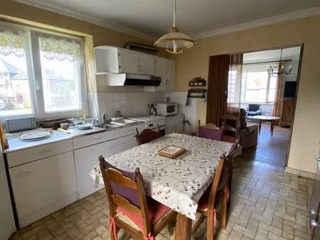 maison 7 pièces 105 m²