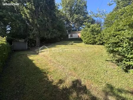 terrain 1 330 m² saint antoine du rocher