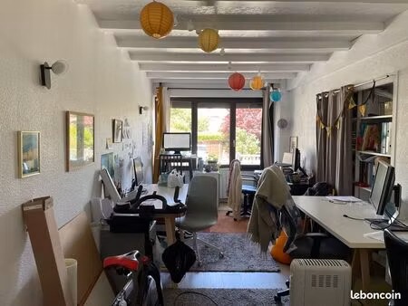 t4 à louer 715