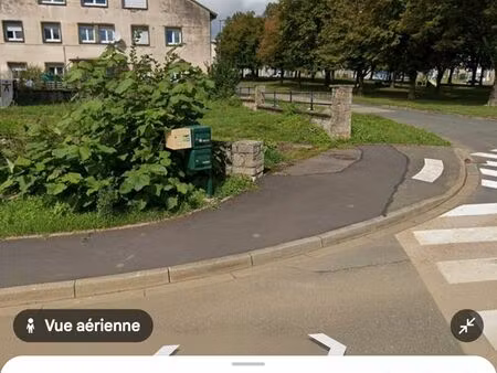f1 plain-pied endroit calme avec espace vert