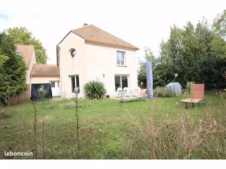 maison 6 pièces 120 m²