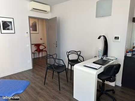 à louer : salle de consultation ou bureau - saint-seurin/ mériadeck