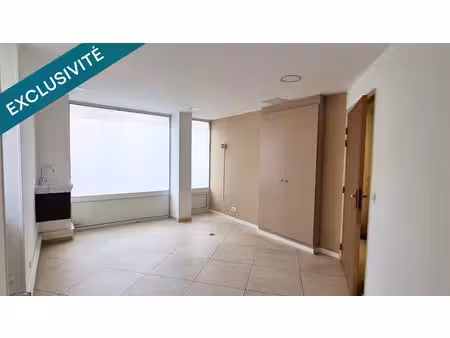vente locaux professionnels 4 pièces 71 m² à mandres-les-roses (94520)  200 000 €