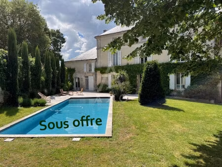 vente maison bourgeoise rouillac  280m² 7 pièces 445 000€ avec piscine