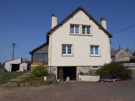 prix à saisir maison de village 3 chambres et jardin