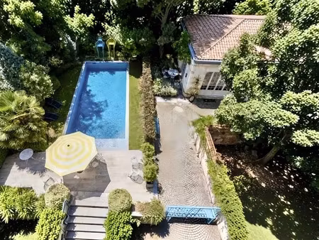 vente hôtel particulier 18 pièces 1100 m² à bordeaux (33000)  5 500 000 €