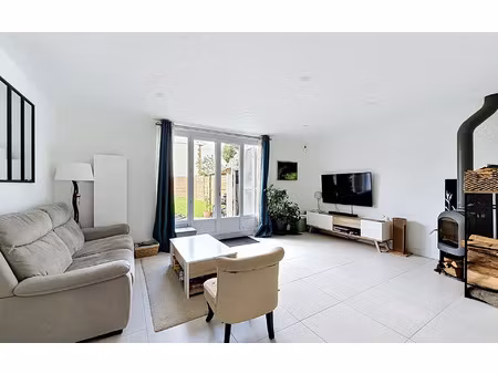 maison voisins-le-bretonneux 92 m² t-5 à vendre  449 000 €