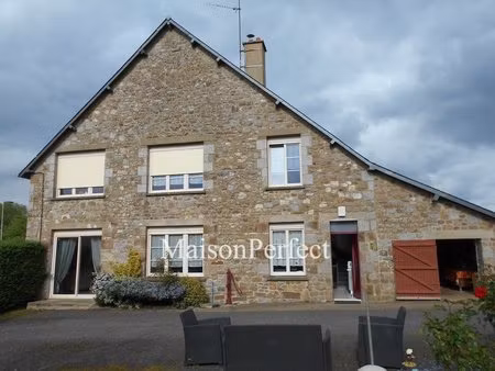 maison de village avec dépendance et grand jardin