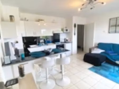 location appartement 3 pièces 52 m² à lisieux (14100)  650 €