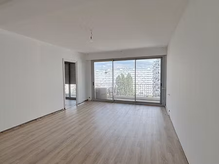 appartement 3 pièces 82 m² à louer la rochelle 17000 ? | era immobilier