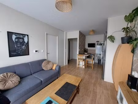appartement avec ascenceur!