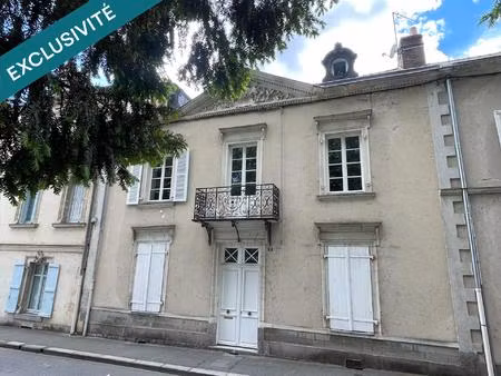 maison de ville 7 pièces (5 chambres) - laval préfecture