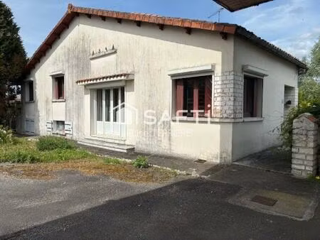 maison 6 pièces avec jardin  étang de 2138m2  garage et 2 box