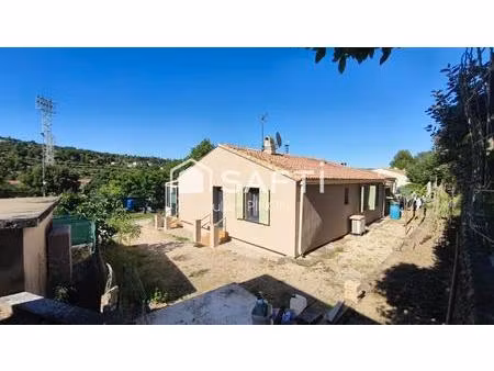maison rénovée de plain-pied 85 m² – apt