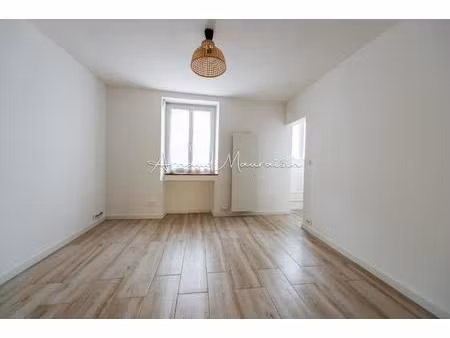mieux qu'un appartement dans le centre du village