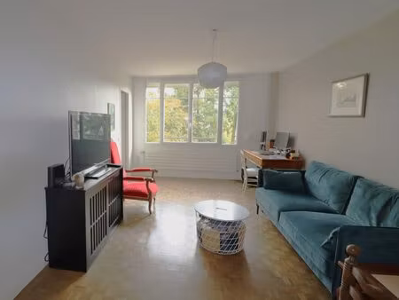 appartement de 5 pièces avec balcons et parking