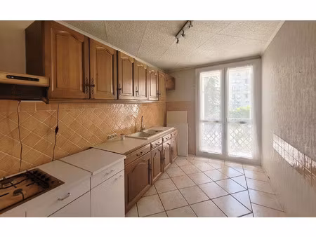 appartement manosque 77 m² t-4 à vendre  108 500 €