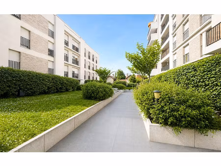 appartement saint-denis 67.11 m² t-3 à vendre  330 000 €