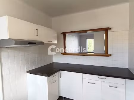 location appartement 4 pièces 65 m² à villers-les-nancy (54600)  700 €