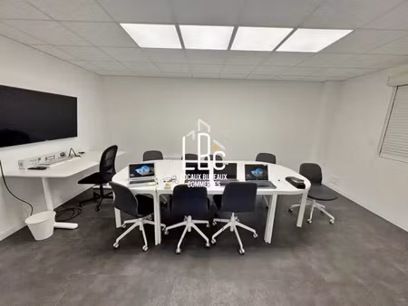 location entrepôt ancenis-saint-géréon 44150 406m²