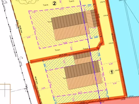 terrain de 628m2 en plein centre de chaleins viabilise et plat