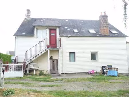 location appartement 5 pièces à mansigné (72510) : à louer 5 pièces / 75m² mansigné