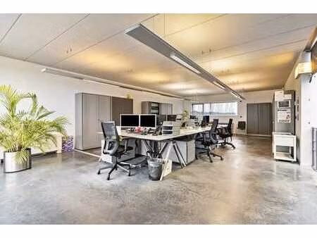 immeuble de bureaux très spacieux à louer à essen