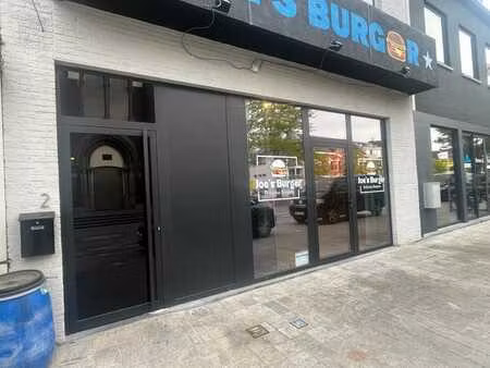 local commercial à louer dans le centre de kuurne
