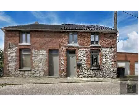 maison a louer 2 chambres  2 terrasses et jardin!