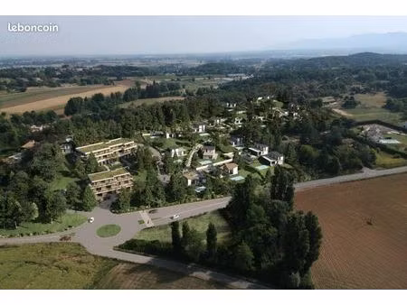 terrain 644 m² monteleger