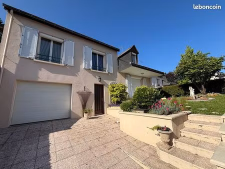 maison 5 pièces 108 m²