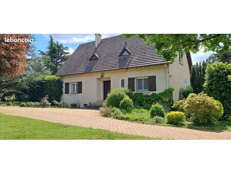 maison 6 pièces 171 m²