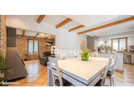 rare ensemble immobilier maison t4 et une grande dépendance sur un terrain de 3360 m2  idé