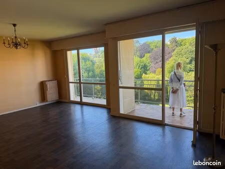 appartement t4 lumineux de 84m² avec balcon - sainte-adresse