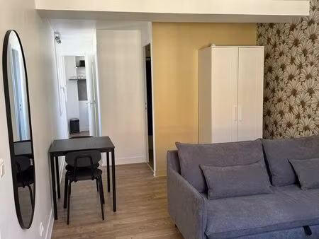 appartement meublé 30 m² – centre-ville pont-de-l’arche – refait à neuf