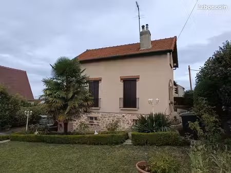 belle chambre 14 m² dans maison – gare à 3 min – la frette-sur-seine