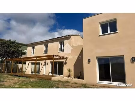 villa 4 pièces 126 m²
