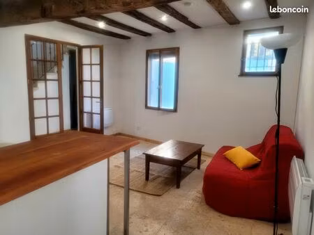 maison à louer au village de simorre