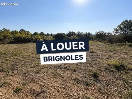 location boxs de stockage et terrain