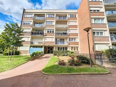 appartement 2 pièces 50 m²