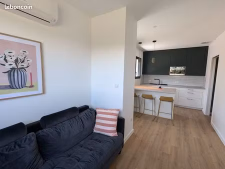 appartement à l’année à partir de septembre 2026