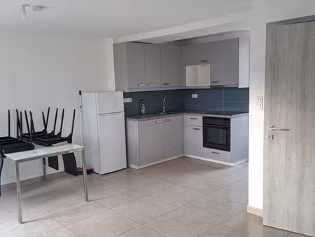 appartement 3 pièces en location meublée