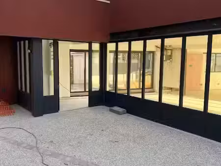 location locaux professionnels 0 pièces 47 m² à auffay (76720)  930 €