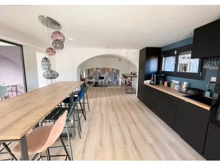 location locaux professionnels 0 pièces 108 m² à saint-jean-de-vedas (34430)  2 500 €