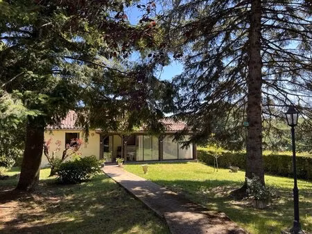 maison + dépendance + vue !