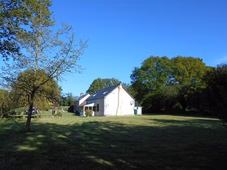 deux maisons isolées sur terrain de 2655m2