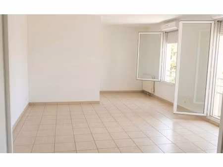 location appartement  34.54 m² t-1 à meaux  669 €
