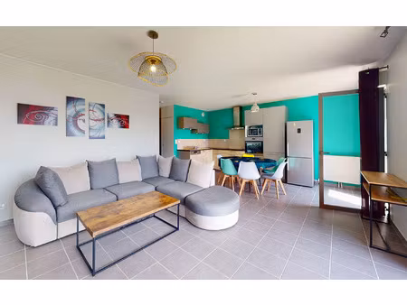 location appartement  m² t-2 à onet-le-château  850 €